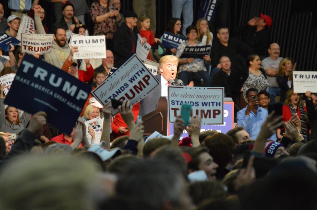 Trump in Warren 5