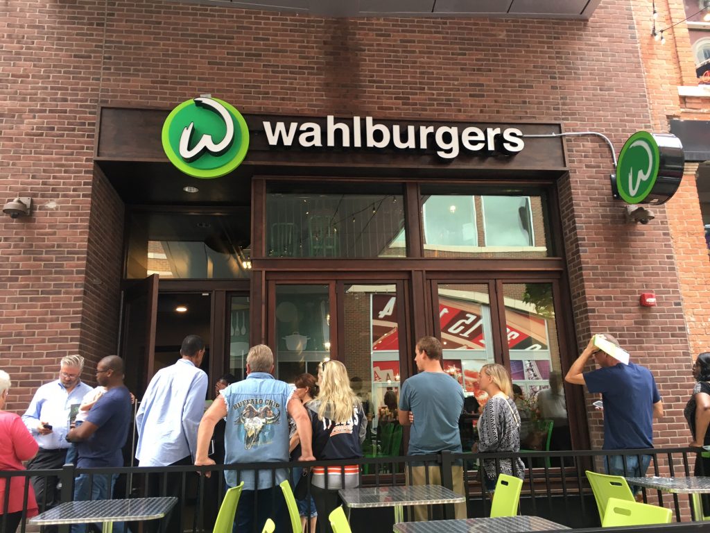 Wahlburgers