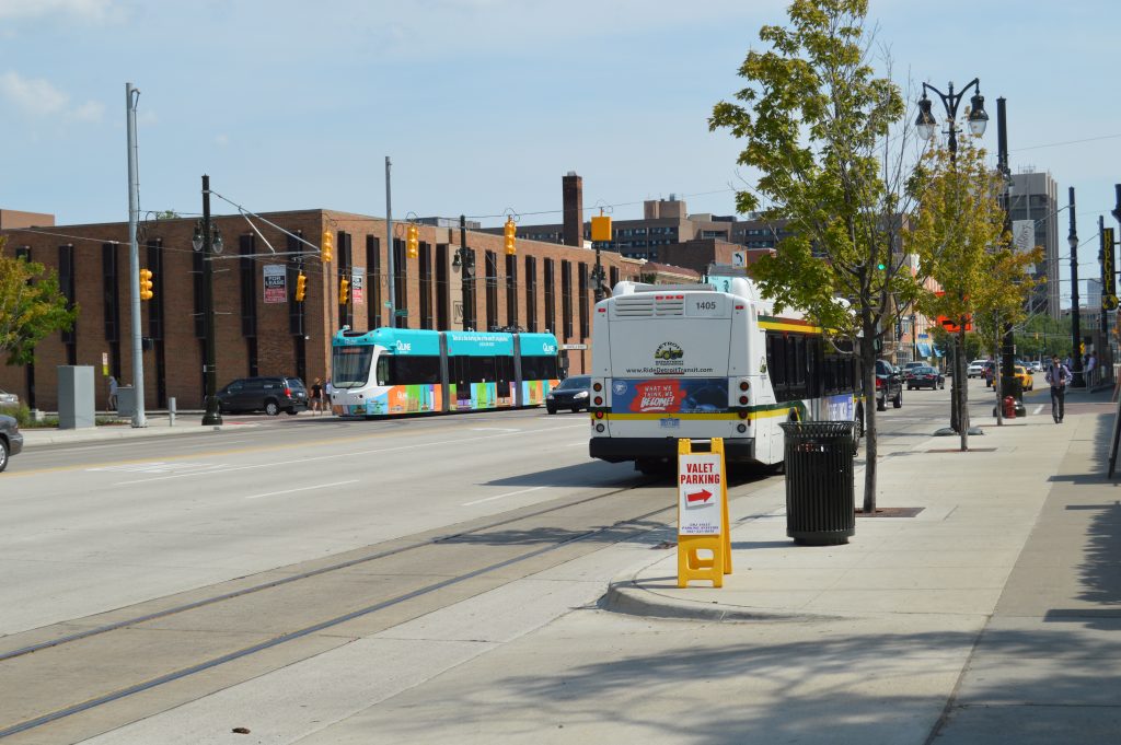 Bus DDOT QLine Transit Public Transportation 8.10.17-jn