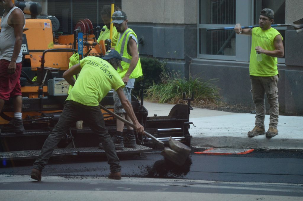 Road Work Paving Crew Construction Fix Roads 4 8/7/2019