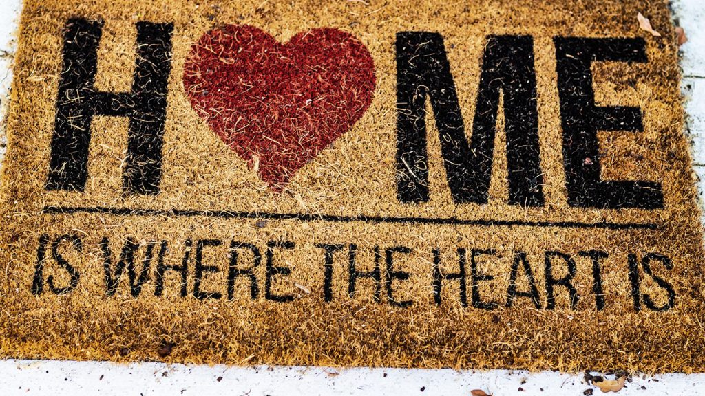 Home Is Where the Heart Is rug