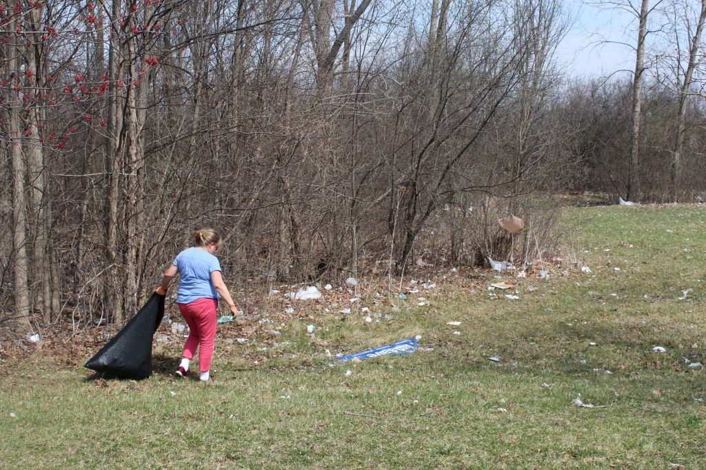 trash clean up litter earth day