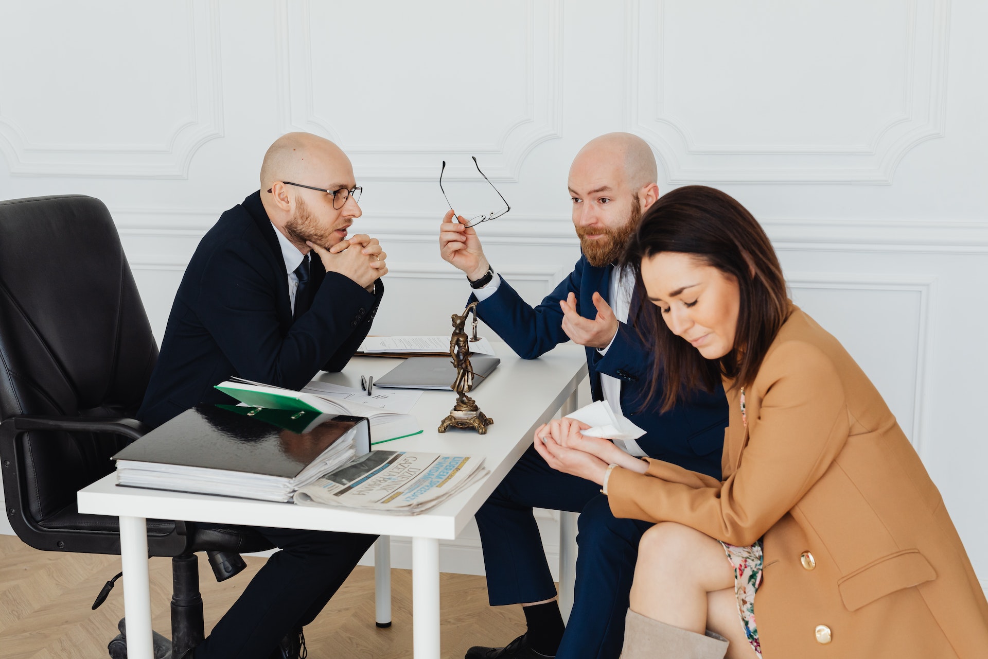 People in a meeting trying to mediate.