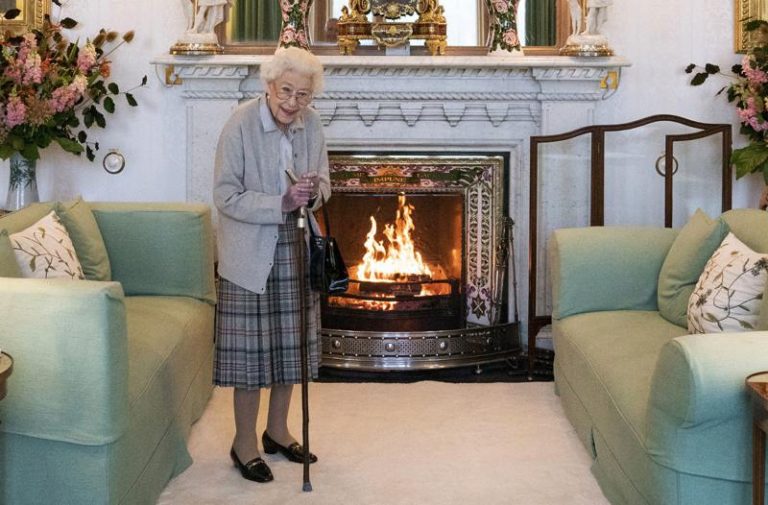 queen-elizabeth-ii