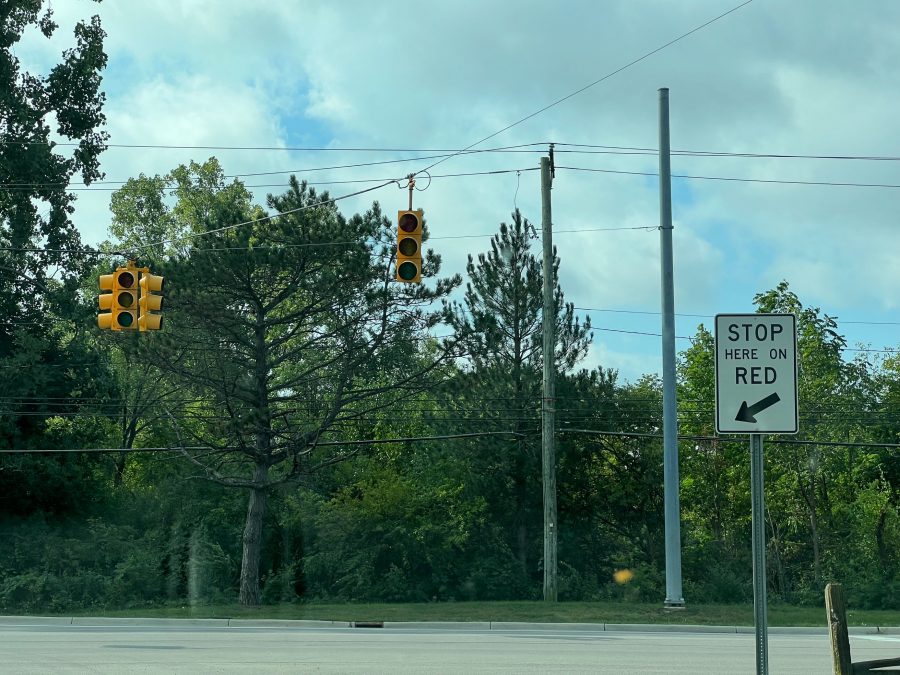 traffic lights go dark at an intersection during the August 2022 power outage