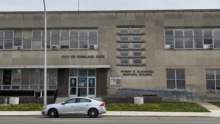 Highland Park municipal building