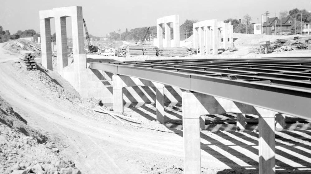 A view of the construction of the Chrysler Freeway at the Lodge Highway, near Puritan. 1960-1969.