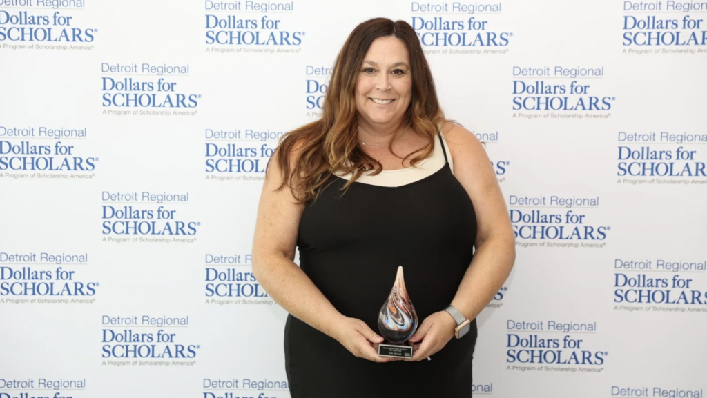 Kelli McCloud is a 2024 Detroit Regional Dollars for Scholars Spark Award recipient for her impact and influence in education for the past three decades.