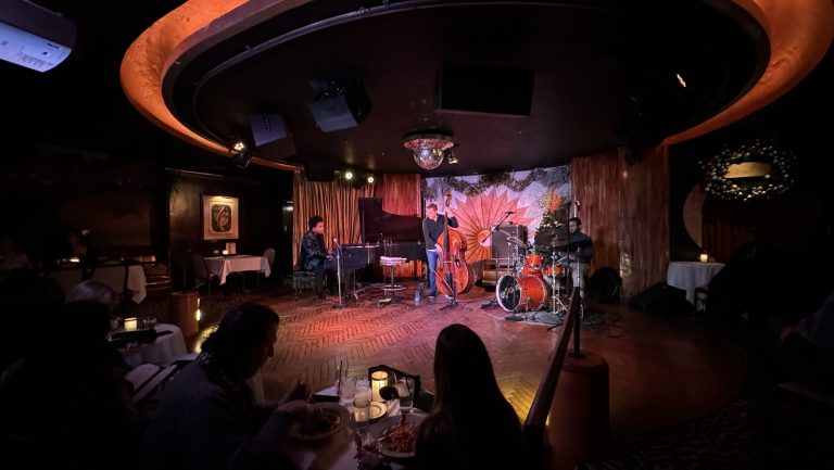 Elew and his band perform onstage at Cliff Bells