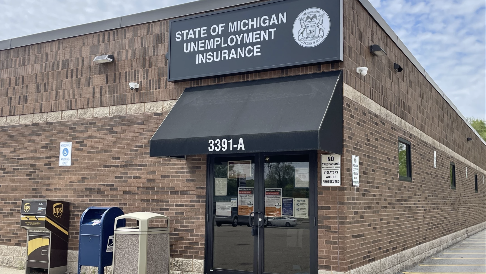 Michigan Senate approves unemployment extension - WDET 101.9 FM