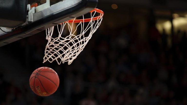 FILE_basketball-hoop-sports