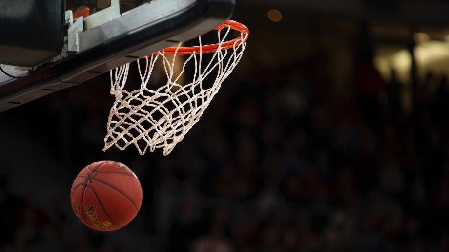 FILE_basketball-hoop-sports