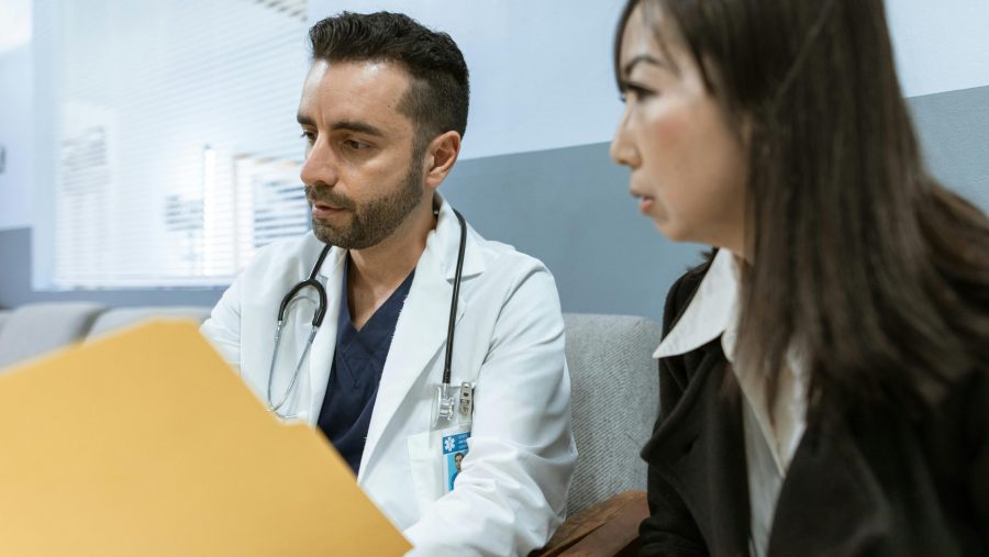 FILE-Doctor-Patient-Hospital