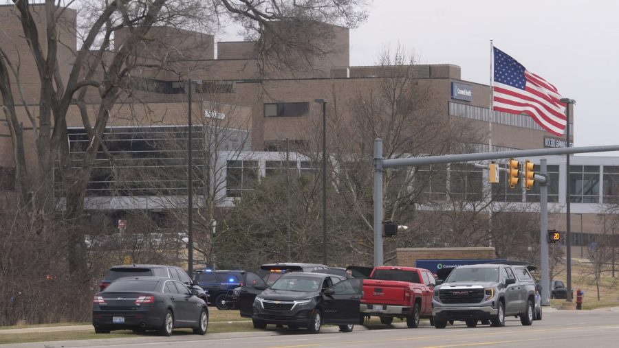 Law enforcement arrive at Corewell Health Beaumont Troy Hospital in Troy, Mich., Thursday, March 20, 2025.