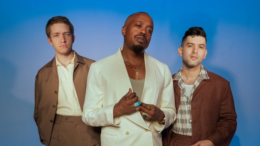 Durand Jones & The Indications.
