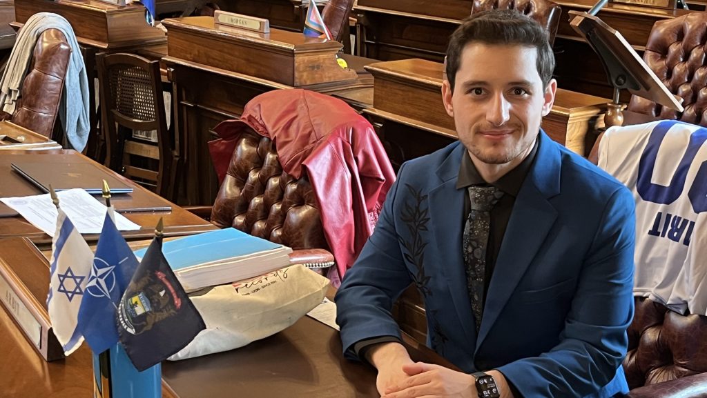 Representative Noah Arbit (D-West Bloomfield) is a lead sponsor of legislation to add legal protections against antisemitism to Michigan’s Elliott-Larsen Civil Rights Act.