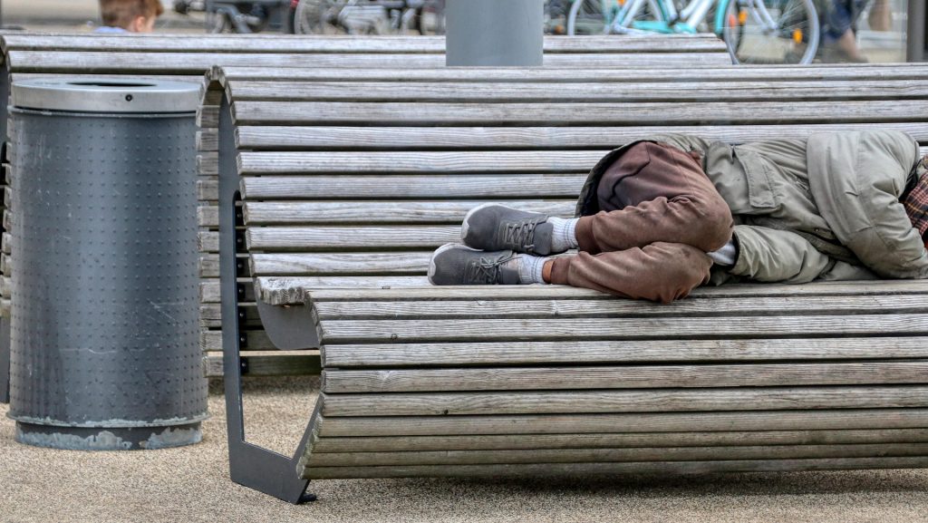 Homeless-Homelessness