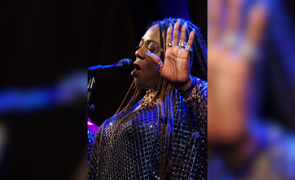 Thornetta Davis