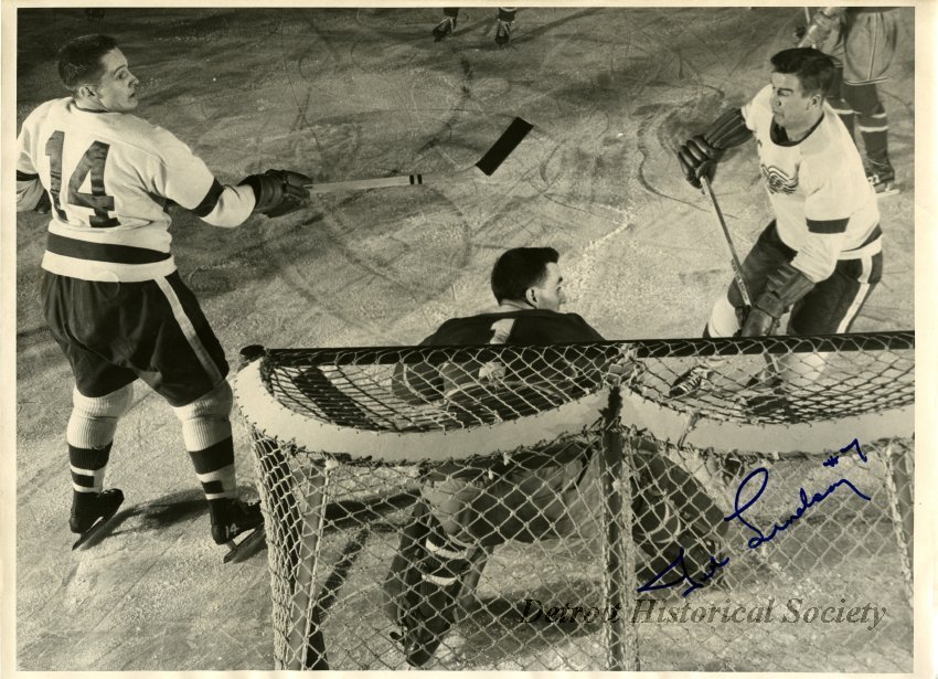 Old photo of Detroit Red Wings