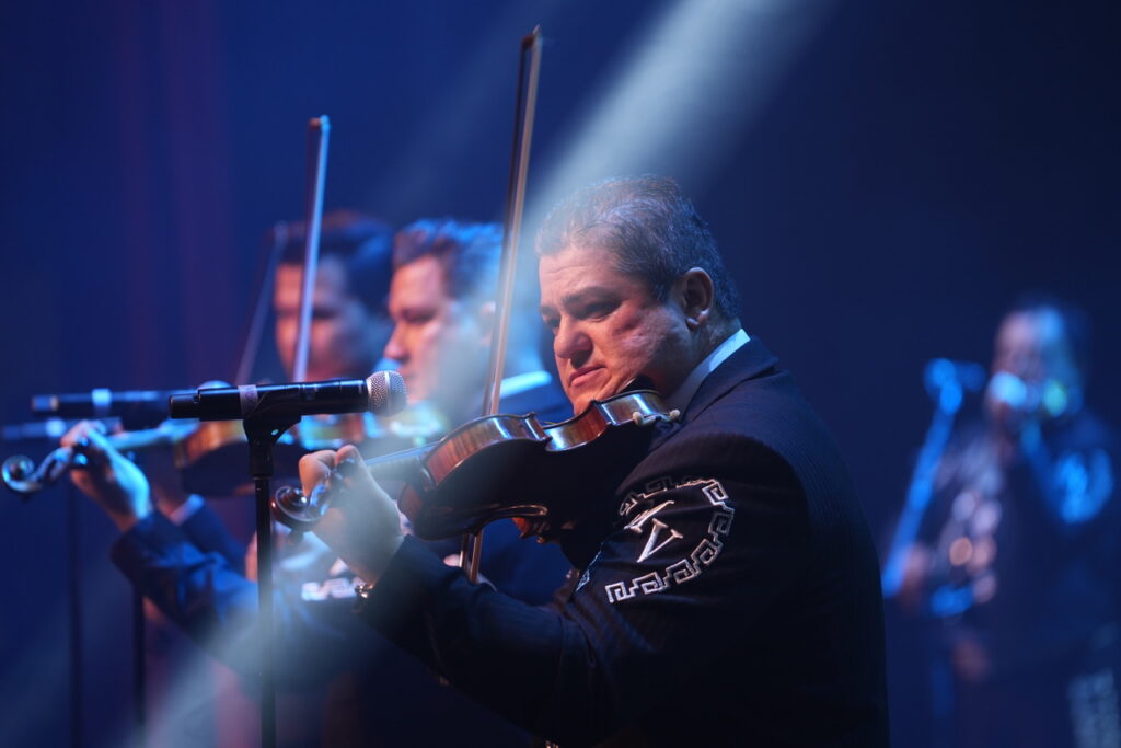 MVSA_Mariachi Vargas
