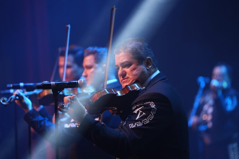 MVSA_Mariachi Vargas