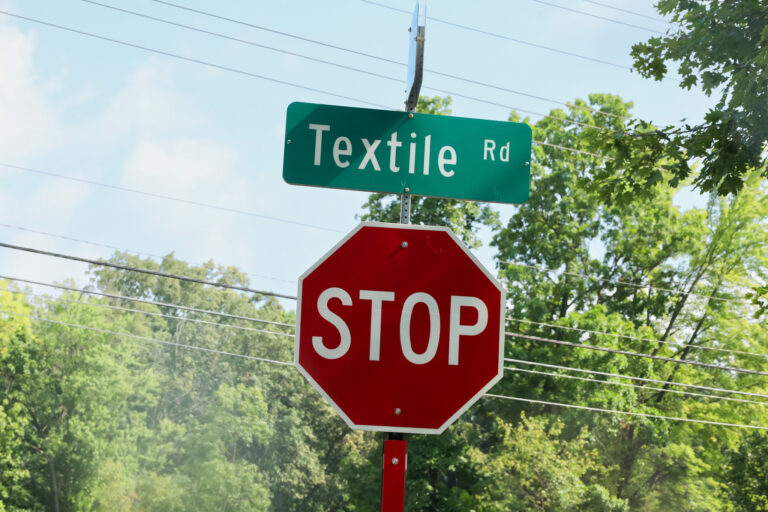 Textile rd sign